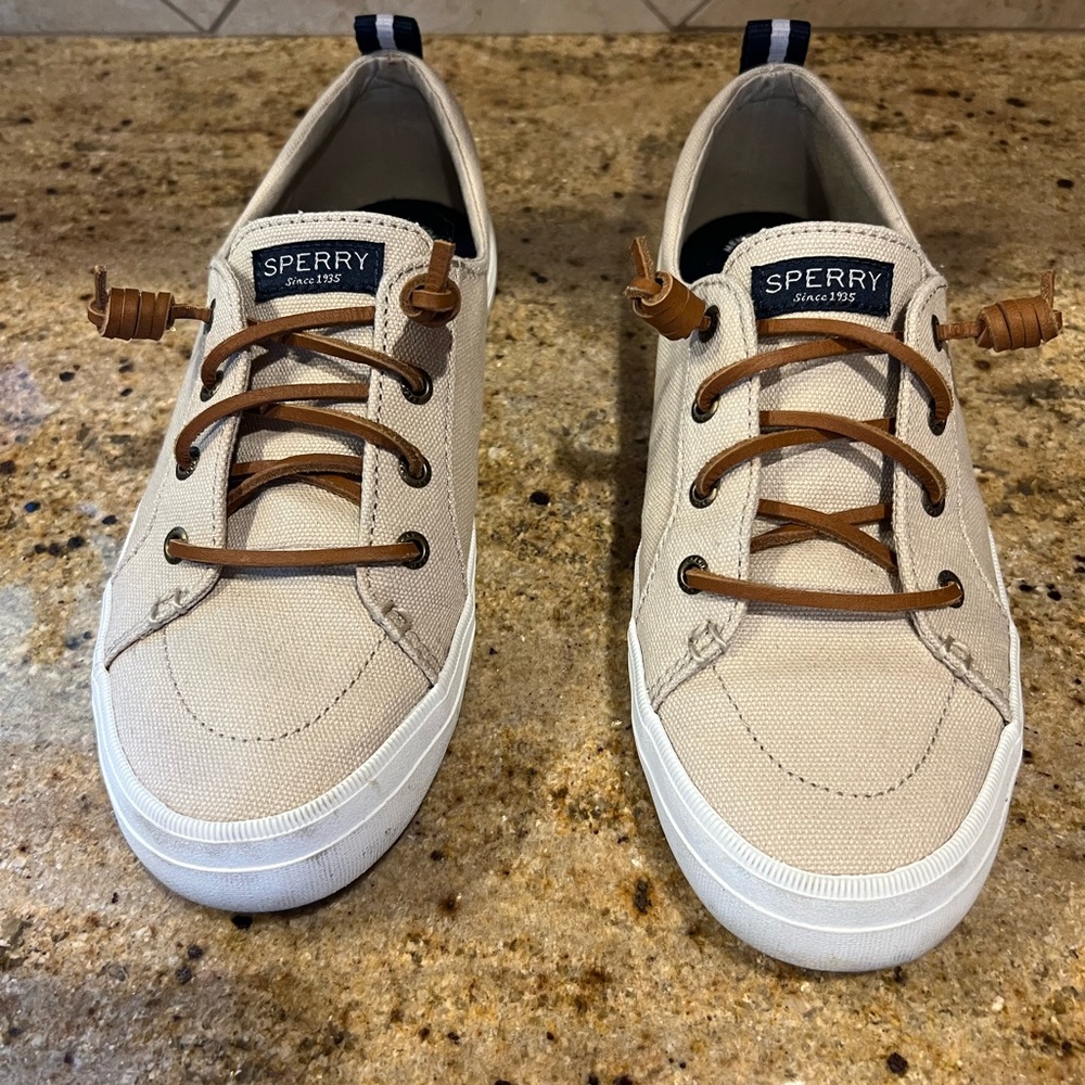 Sperry Sneakers